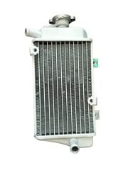 RADYATÖR SAĞ 4V (27HP)