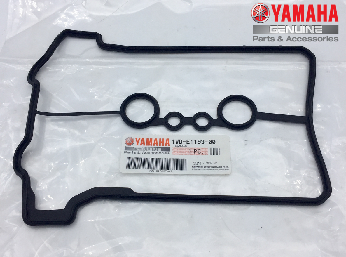 Yamaha YZF R25 KULBÜTÖR KAPAK CONTASI