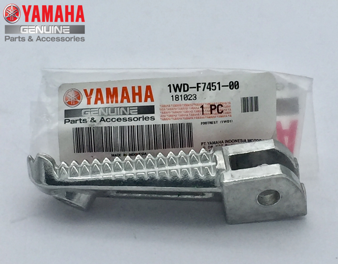 Yamaha YZF R25 SÜRÜCÜ BASAMAĞI (SOL)