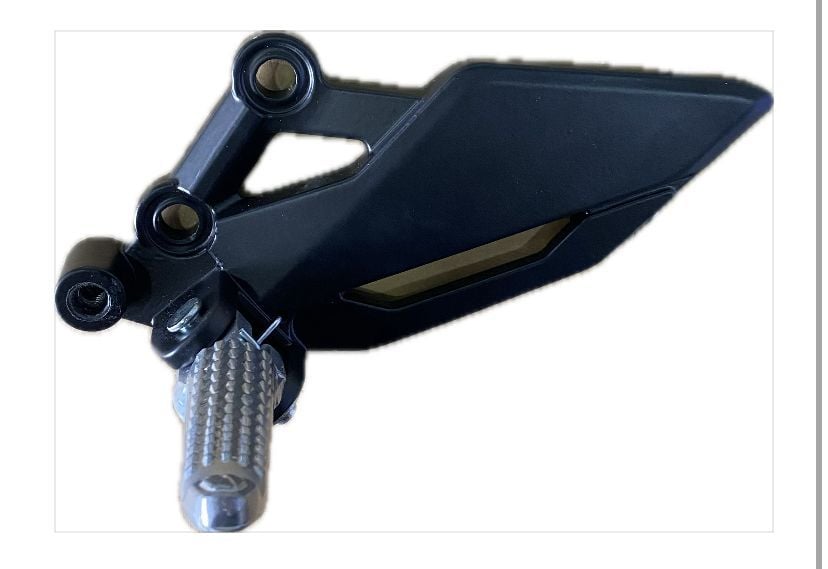 ÖN BASAMAK SOL VE BRAKETİ - N-288 NAKED