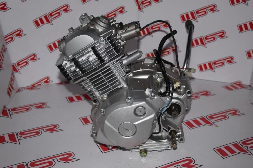 YBR 125 KOMPLE ALT MOTOR