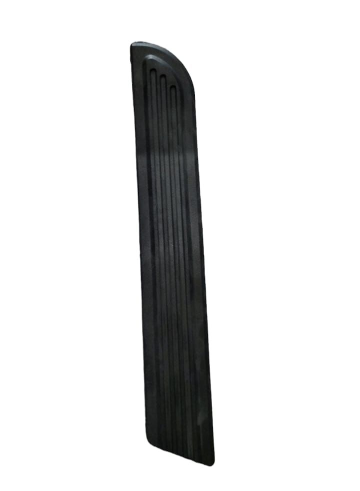 AYAK BASMA PLASTİĞİ ÖN SAĞ TARAF Q5