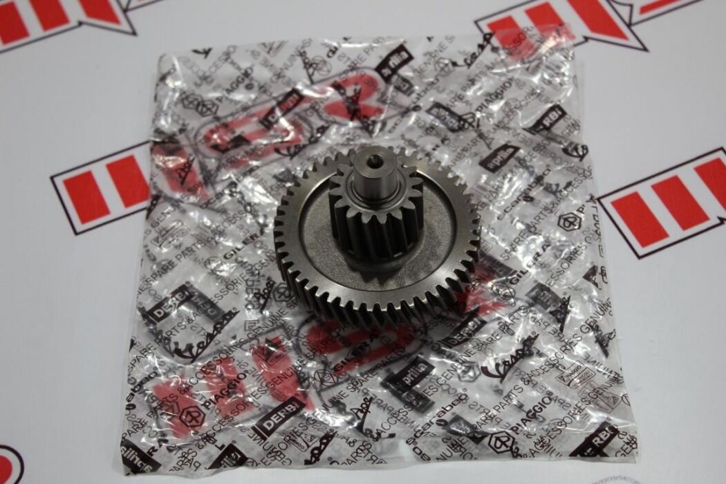 VESPA 150 ARA DİŞLİ OEM