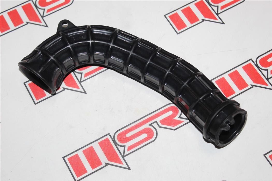 BAJAJ DOMİNAR 400-NS200-RS200E4 HAVA FLİTRE HORTUMA