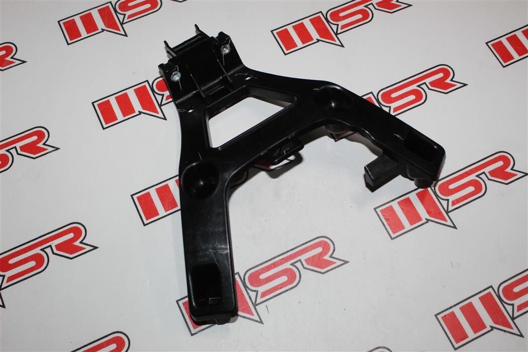 TVS JUPİTER 125 ÖN PANEL BAĞLANTI BRAKETİ A