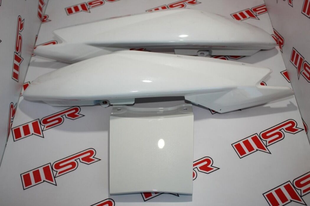 YBR 125 ESD SELE ALT GRENAJ BEYAZ OEM