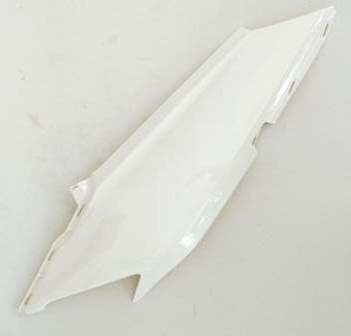 RMG MOTO GUSTO ASTON 125 YAN KAPAK SAG BEYAZ