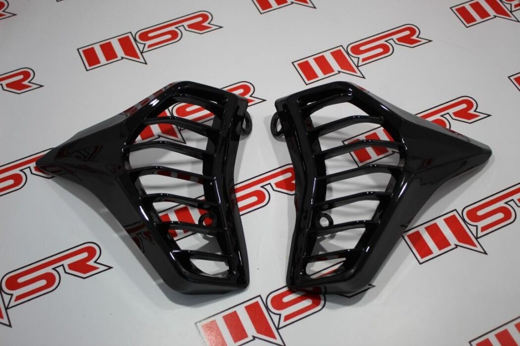 CB 125 E KORNA ÜST KAPAK SİYAH TK OEM