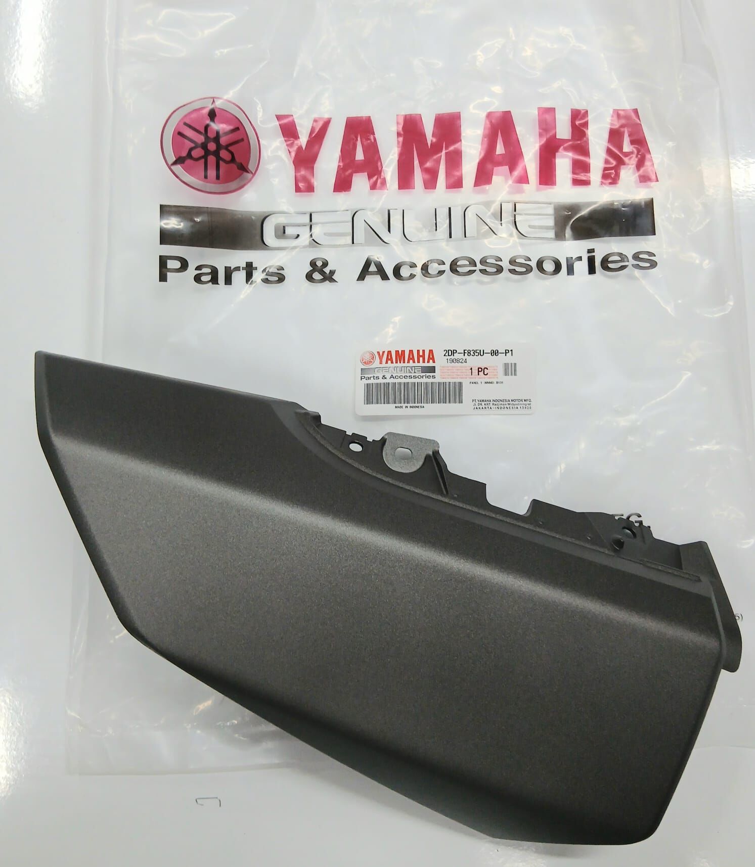 Yamaha N-MAX 155 SOL SİNYAL ÜSTÜ KAPAK