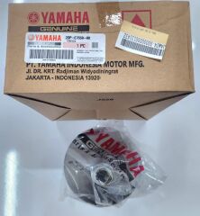 Yamaha N-MAX 155 ARKA VARYATÖR SABİT YANAK