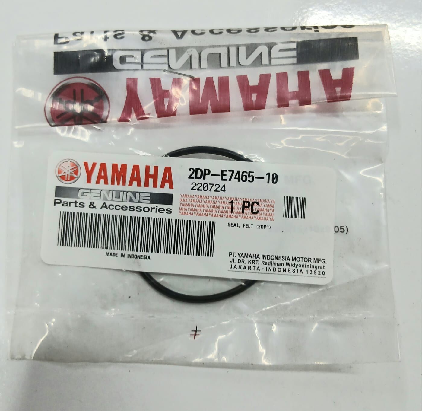 Yamaha N-MAX 155 VARYATÖR OYNAR YANAK CONTA