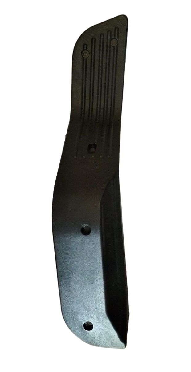 AYAK BASMA PLASTİĞİ ARKA TARAF SOL Q5