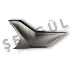 YUKİ HAMMER 50 AKÜ KAPAK SOL PLASTİK