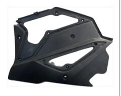 AKÜ KAPAK SOL PLASTİK (HAMMER 50)