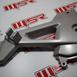 TVS APACHE RTR ÖN BASAMAK BRAKETİ L A