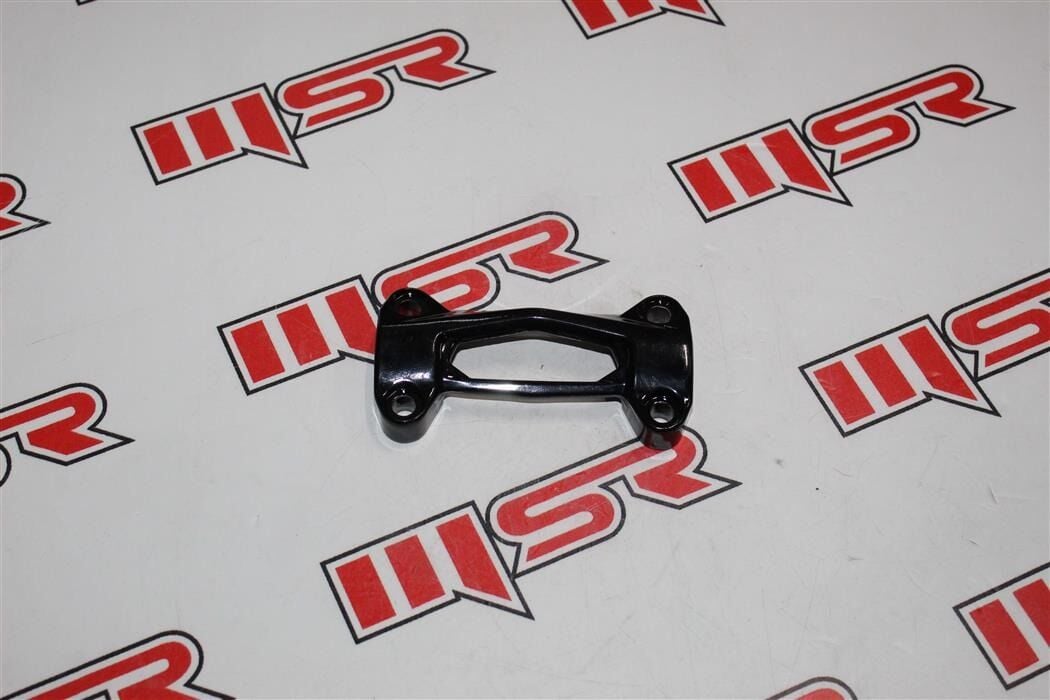 BAJAJ DOMİNAR -D250  E5 DİREKSİYON TUTUCUBRAKET ÜST A