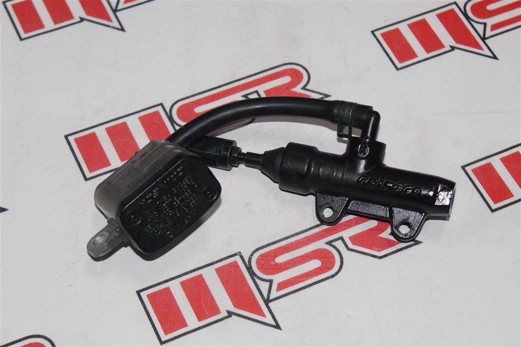 BAJAJ PULSAR F250-N250-N160-N160 UG ARKA FREN MERKEZİ POMPASI A