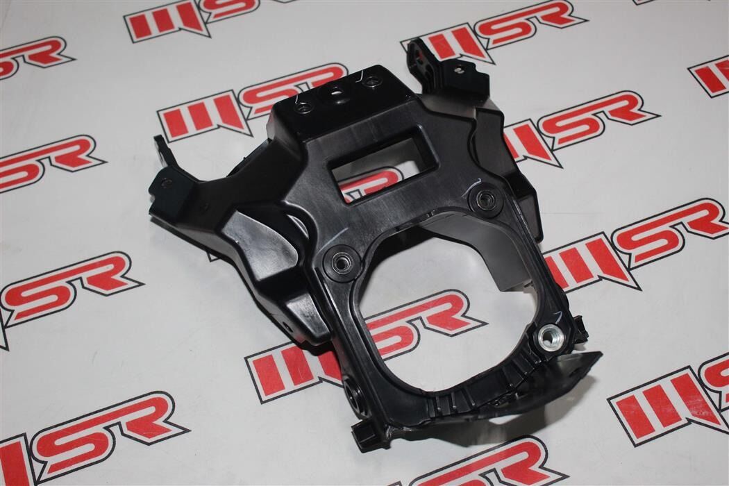 BAJAJ N 250 - N 160 - N 160 UG FAR BAĞLANTI PLASTİGİ