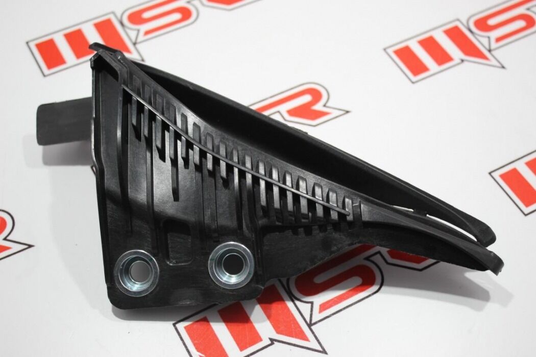 PULSAR RS 200 ARKA TUTACAK DEMİRİ A