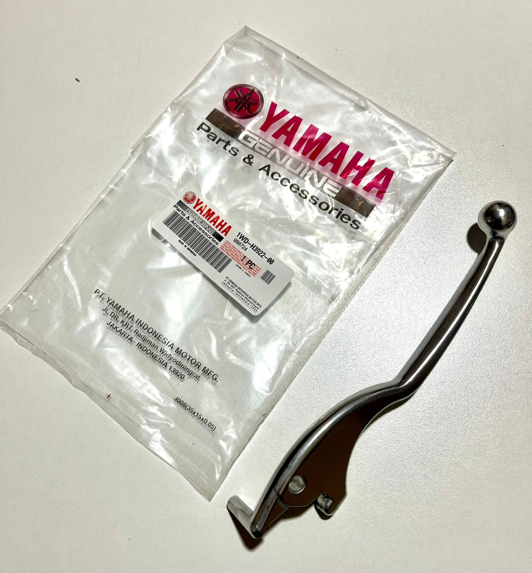 Yamaha YZF R25 FREN MANETİ (SAĞ)