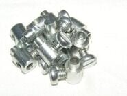 KLEMENS YANDAN TİP PEJO